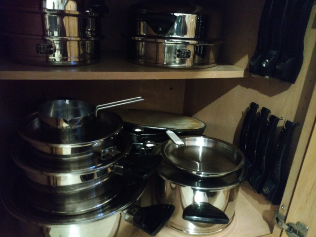 Organize your cookware